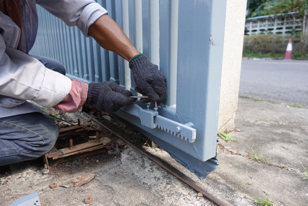 electric gate repair and maintenance