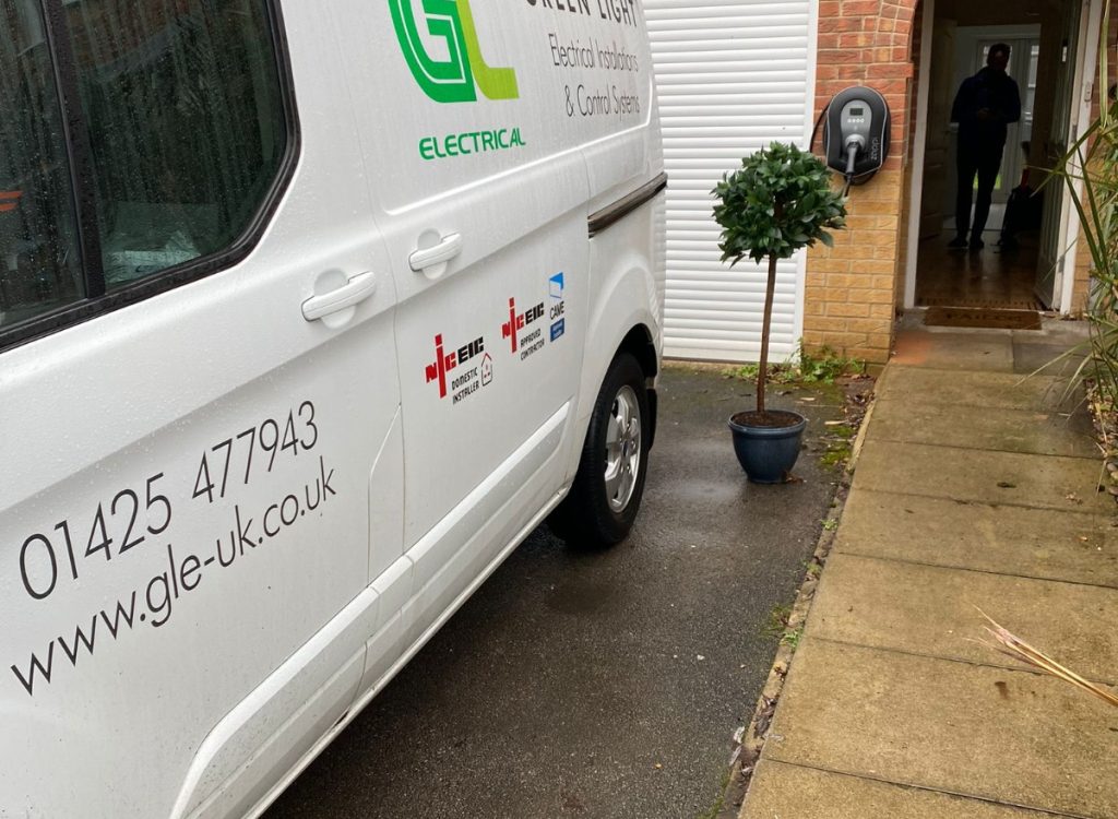 WhatsApp-Image-2023-04-17-at-21.35.52 electric vehicle charger